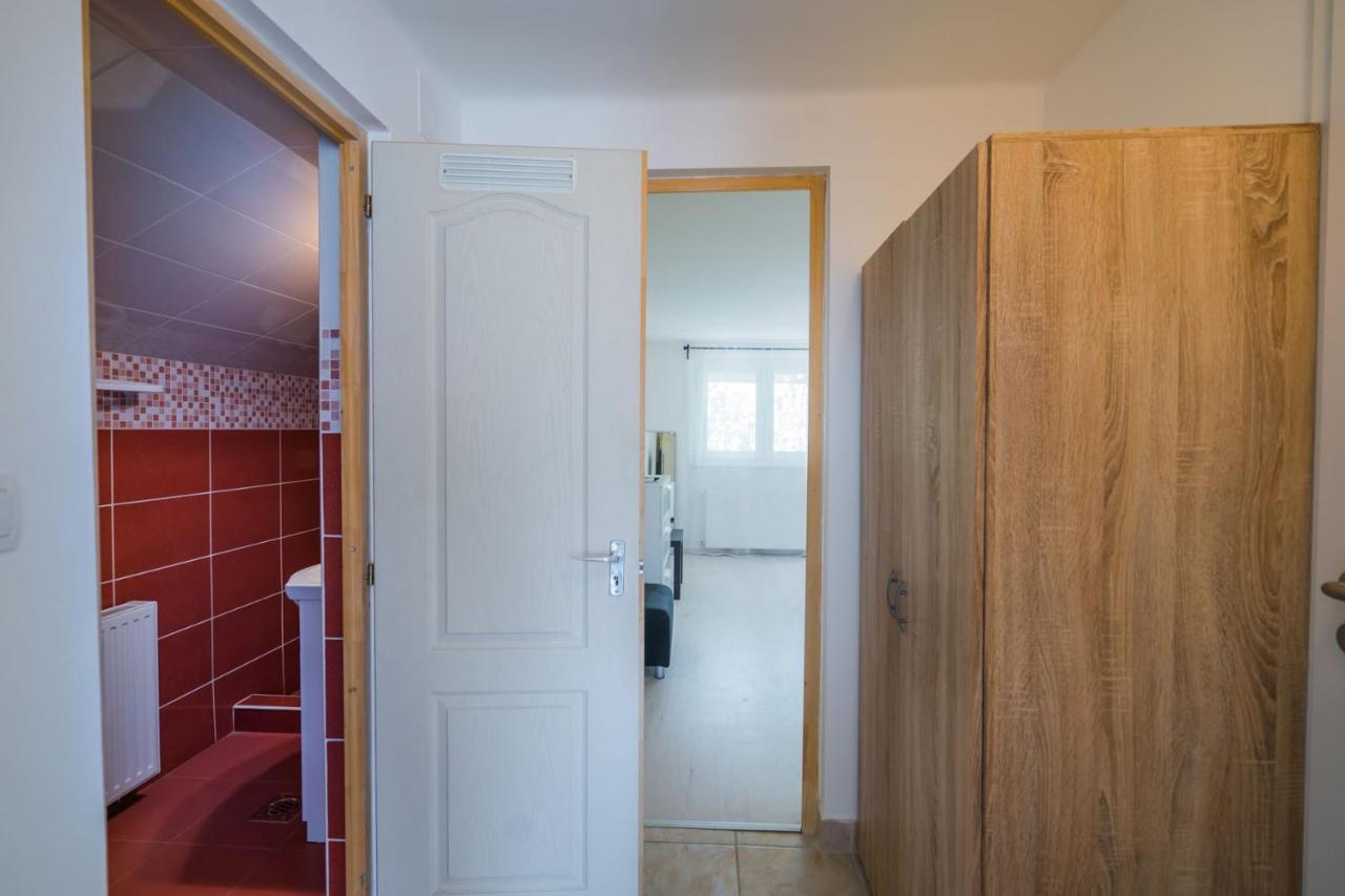 Zigzag Apartman شيوفوك المظهر الخارجي الصورة